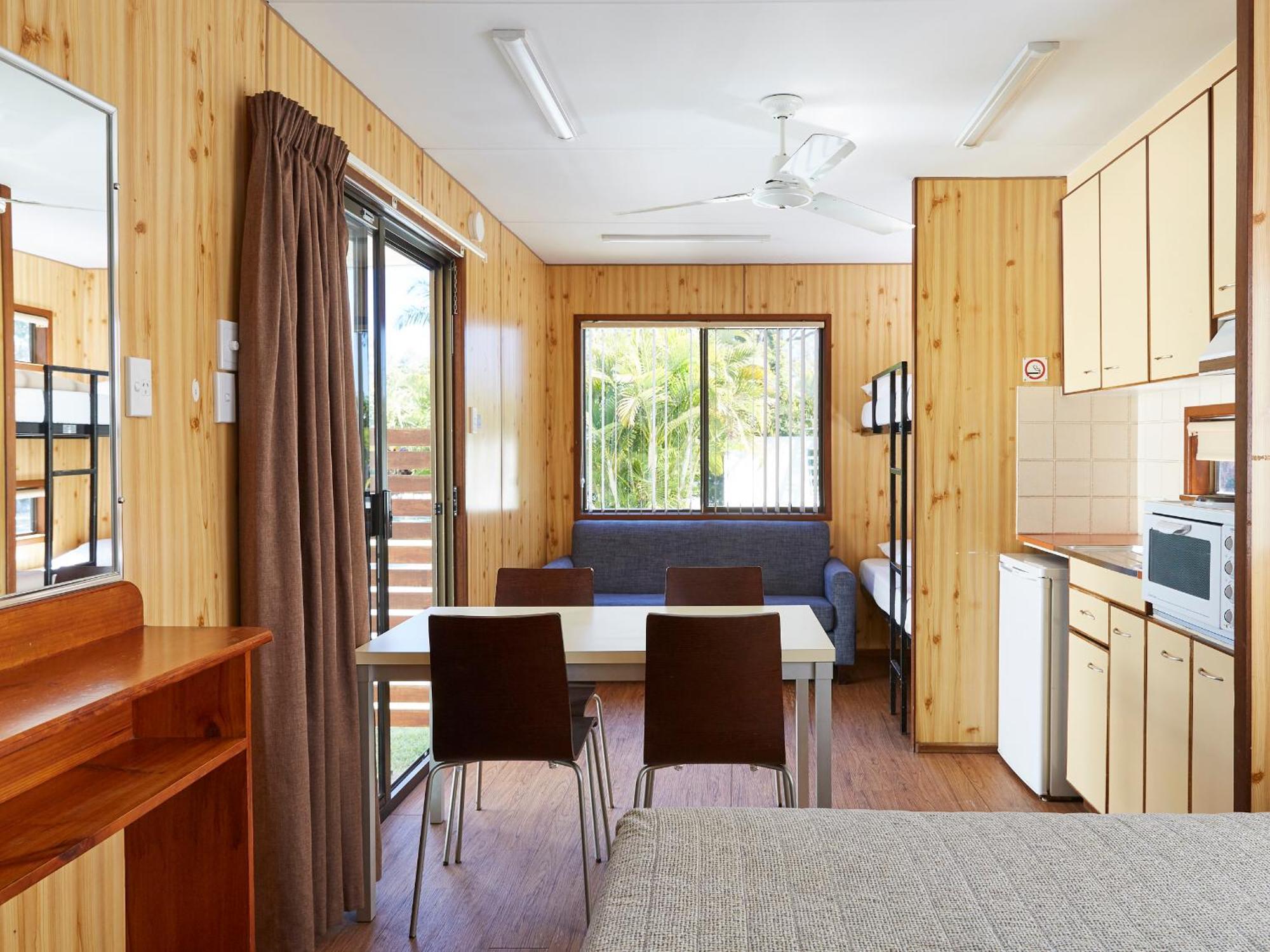Nrma Treasure Island Holiday Resort Gold Coast Buitenkant foto